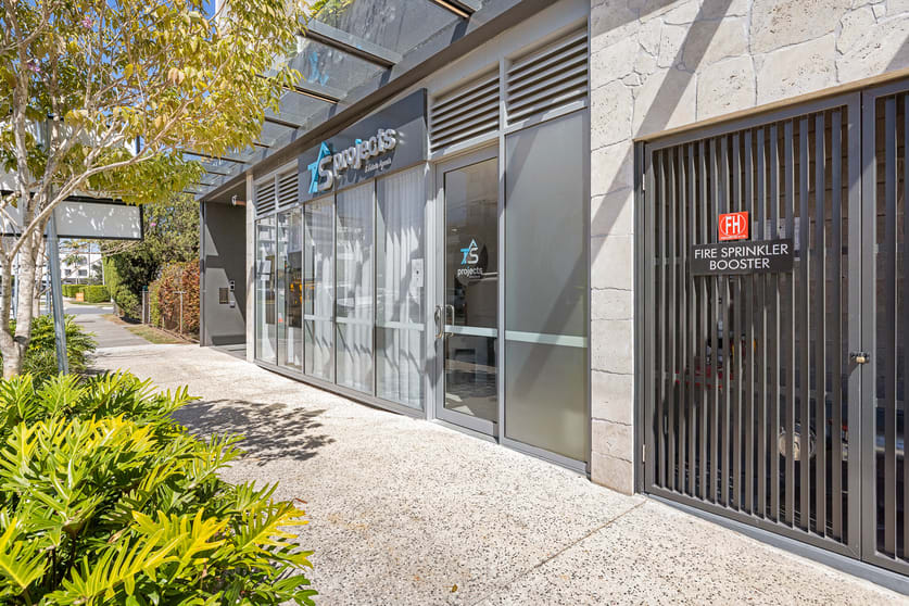 Offices commercial property for lease at 16/39 Bay Terrace Wynnum QLD 4178 Offices commercial property for lease at 16/39 Bay Terrace Wynnum QLD 4178