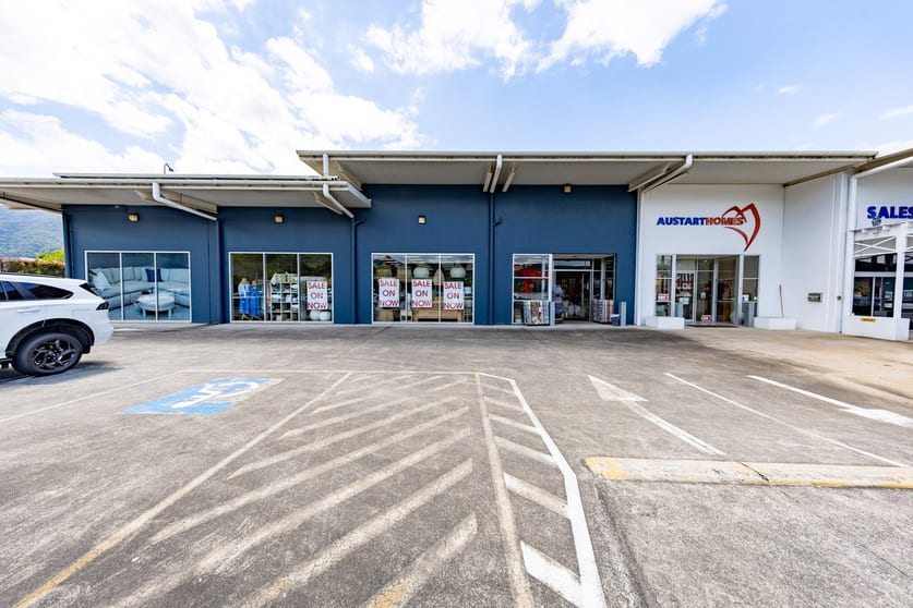 Showrooms / Bulky Goods commercial property for lease at Lot 2 4A Mount Milman Drive Smithfield QLD 4878 Showrooms / Bulky Goods commercial property for lease at Lot 2 4A Mount Milman Drive Smithfield QLD 4878