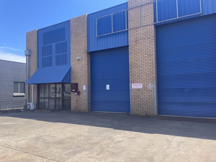 Factory, Warehouse & Industrial commercial property for lease at 25 Wylie Street Toowoomba City QLD 4350 Factory, Warehouse & Industrial commercial property for lease at 25 Wylie Street Toowoomba City QLD 4350