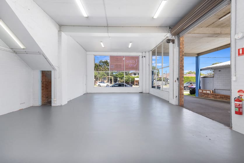Factory, Warehouse & Industrial commercial property for lease at 1/384 Pittwater Road North Manly NSW 2100 Factory, Warehouse & Industrial commercial property for lease at 1/384 Pittwater Road North Manly NSW 2100