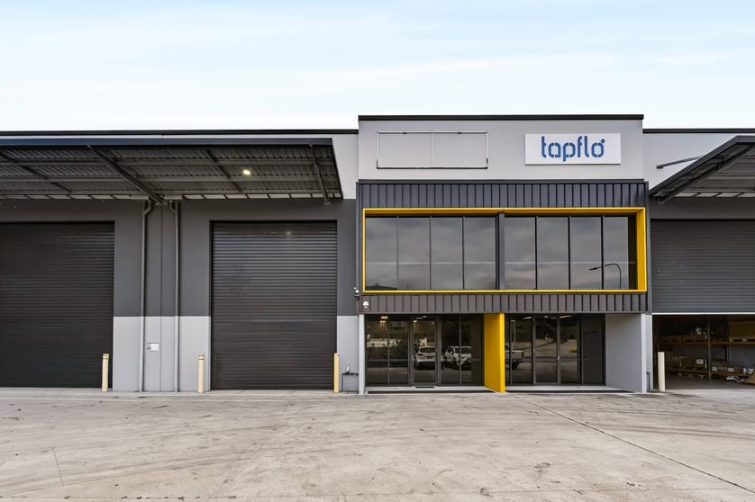 Factory, Warehouse & Industrial commercial property for lease at 2/180-186 Wayne Goss Drive Berrinba QLD 4117