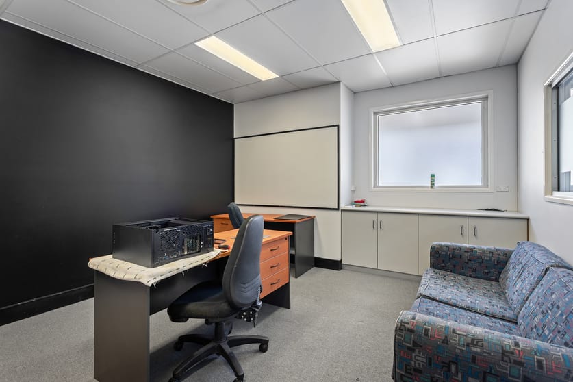 Offices commercial property for lease at 5/616 Ruthven Street Toowoomba City QLD 4350