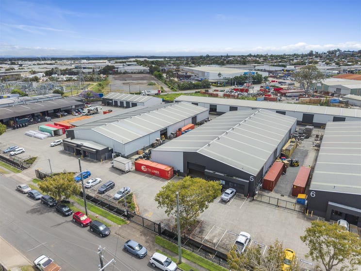 Factory, Warehouse & Industrial commercial property for lease at 4 & 5/50 Raubers Road Banyo QLD 4014 Factory, Warehouse & Industrial commercial property for lease at 4 & 5/50 Raubers Road Banyo QLD 4014