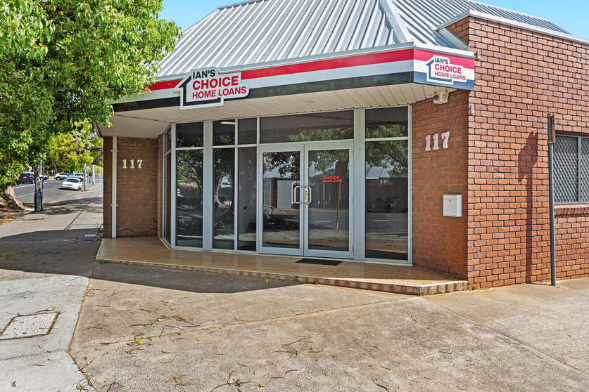 Offices commercial property for lease at 117 Neil Street Toowoomba City QLD 4350