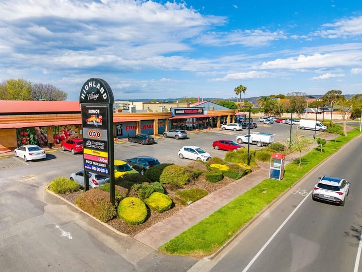 Showrooms / Bulky Goods commercial property for lease at 222 Target Hill Road Greenwith SA 5125