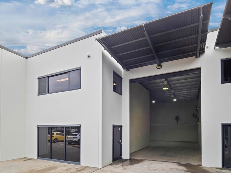 Showrooms / Bulky Goods commercial property for lease at 9/28 Newheath Drive Arundel QLD 4214 Showrooms / Bulky Goods commercial property for lease at 9/28 Newheath Drive Arundel QLD 4214