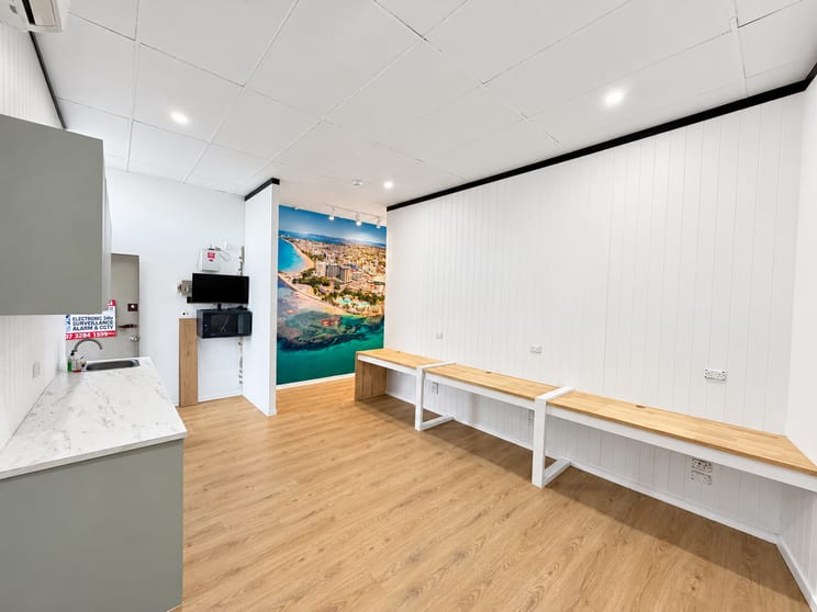 Offices commercial property for lease at 1/106 Sutton Street Redcliffe QLD 4020