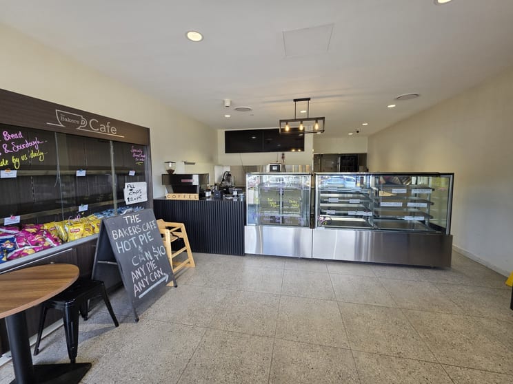 Shop & Retail commercial property for lease at Shop 2/26 Minjungbal Drive Tweed Heads South NSW 2486 Shop & Retail commercial property for lease at Shop 2/26 Minjungbal Drive Tweed Heads South NSW 2486
