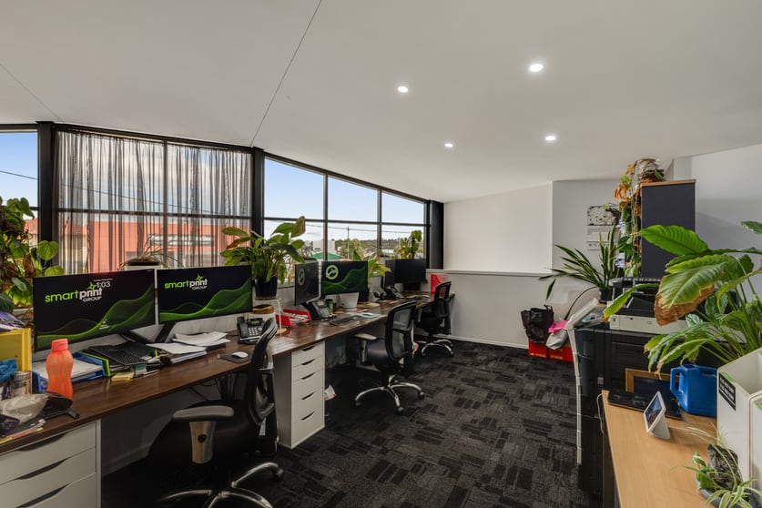 Shop & Retail commercial property for lease at 1 Robertson Street South Toowoomba QLD 4350 Shop & Retail commercial property for lease at 1 Robertson Street South Toowoomba QLD 4350