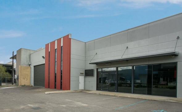 Showrooms / Bulky Goods commercial property for lease at 8 Mallaig Way Canning Vale WA 6155