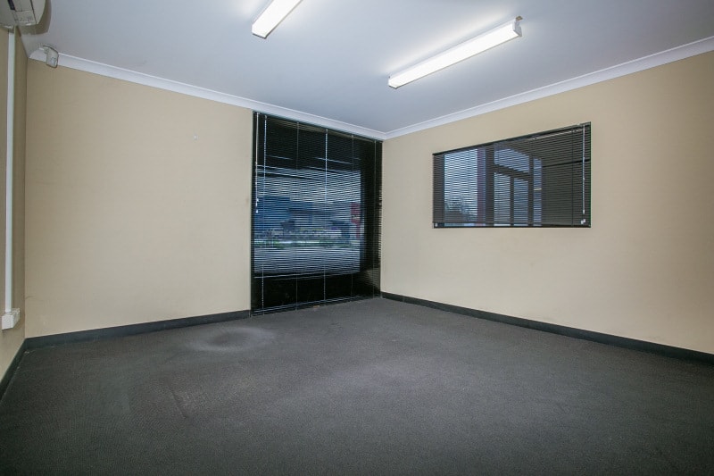 Showrooms / Bulky Goods commercial property for lease at 8 Mallaig Way Canning Vale WA 6155