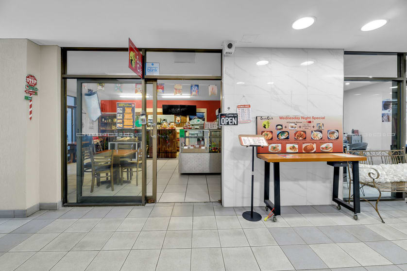 Shop & Retail commercial property for lease at Shop 5/49-51 Thomas Drive Chevron Island QLD 4217 Shop & Retail commercial property for lease at Shop 5/49-51 Thomas Drive Chevron Island QLD 4217