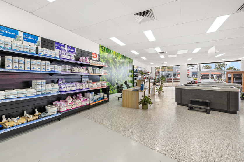 Showrooms / Bulky Goods commercial property for lease at 1/100 Redland Bay Road Capalaba QLD 4157 Showrooms / Bulky Goods commercial property for lease at 1/100 Redland Bay Road Capalaba QLD 4157
