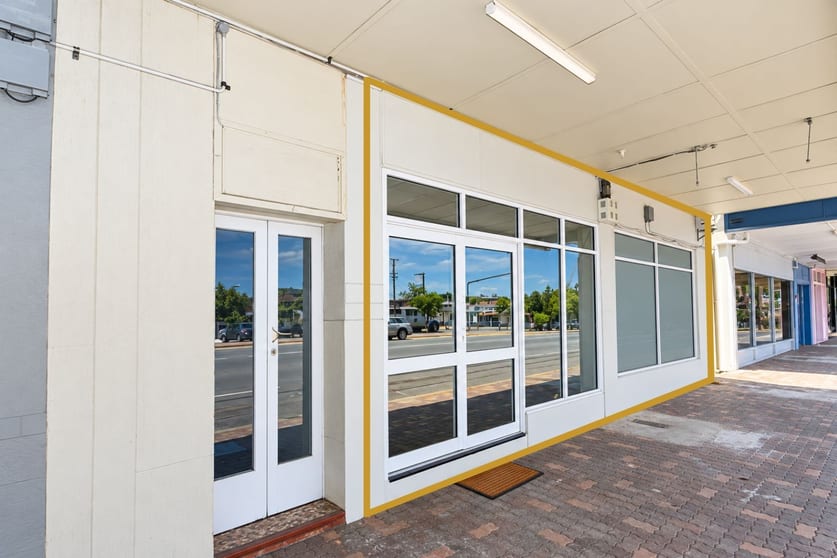 Other commercial property for lease at 118A Charters Towers Road Hermit Park QLD 4812 Other commercial property for lease at 118A Charters Towers Road Hermit Park QLD 4812