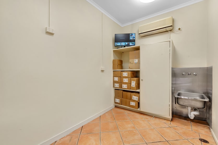 Shop & Retail commercial property for lease at 7/21-37 Birtwill Street Coolum Beach QLD 4573 Shop & Retail commercial property for lease at 7/21-37 Birtwill Street Coolum Beach QLD 4573