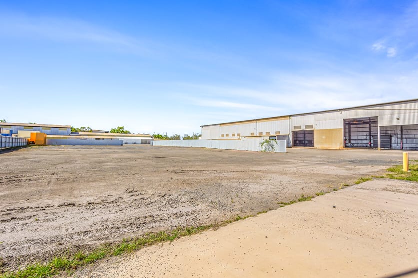 Factory, Warehouse & Industrial commercial property for lease at Shed 1/393-409 McLaughlin Street Parkhurst QLD 4702 Factory, Warehouse & Industrial commercial property for lease at Shed 1/393-409 McLaughlin Street Parkhurst QLD 4702