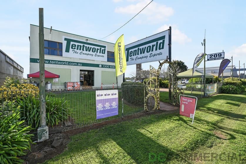 Factory, Warehouse & Industrial commercial property for sale at 203 Anzac Avenue Harristown QLD 4350 Factory, Warehouse & Industrial commercial property for sale at 203 Anzac Avenue Harristown QLD 4350