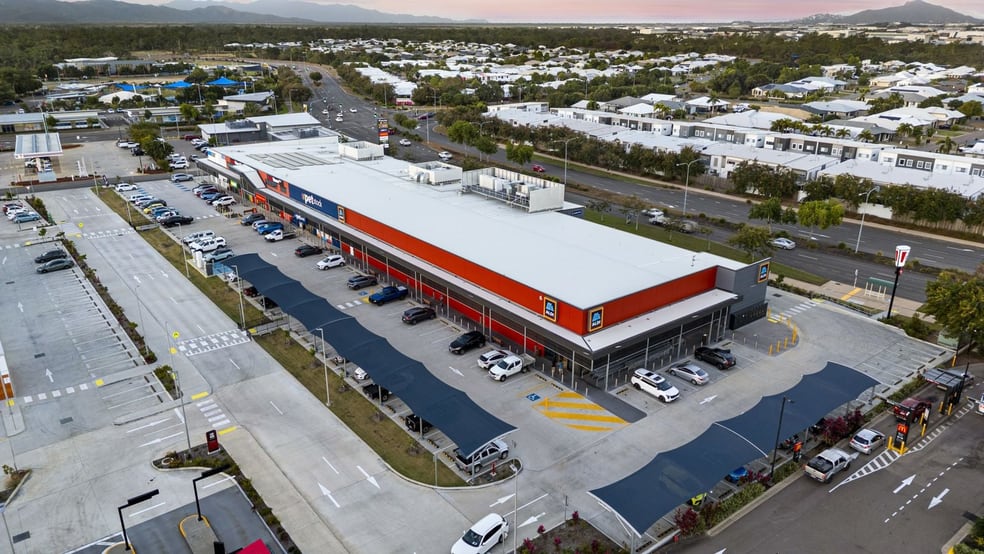 Shop & Retail commercial property for sale at 6-20 Market Street Burdell QLD 4818