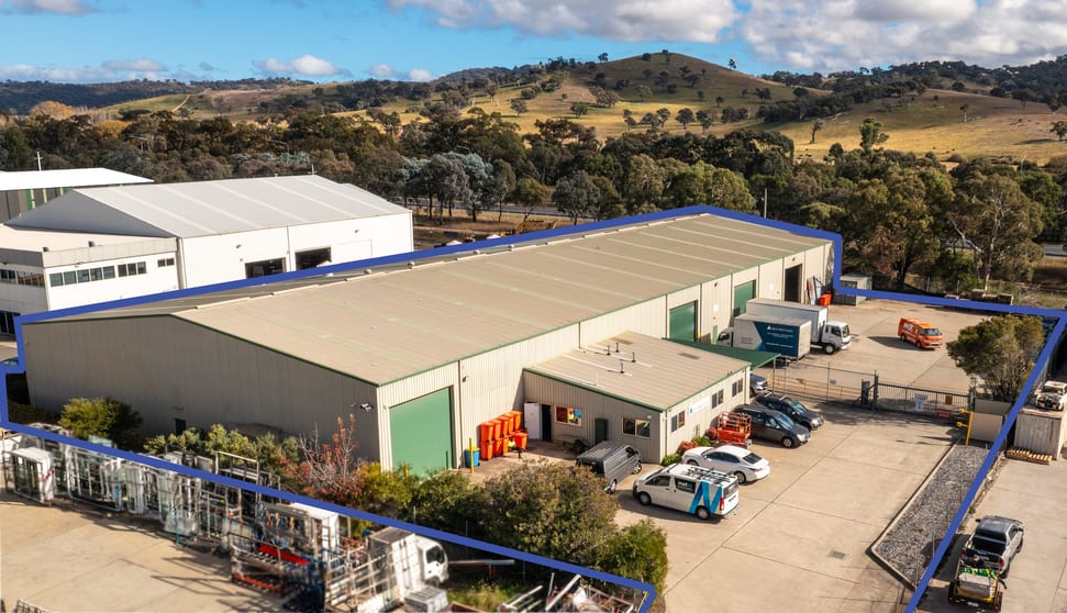Factory, Warehouse & Industrial commercial property for sale at 72 Sheppard Street Hume ACT 2620