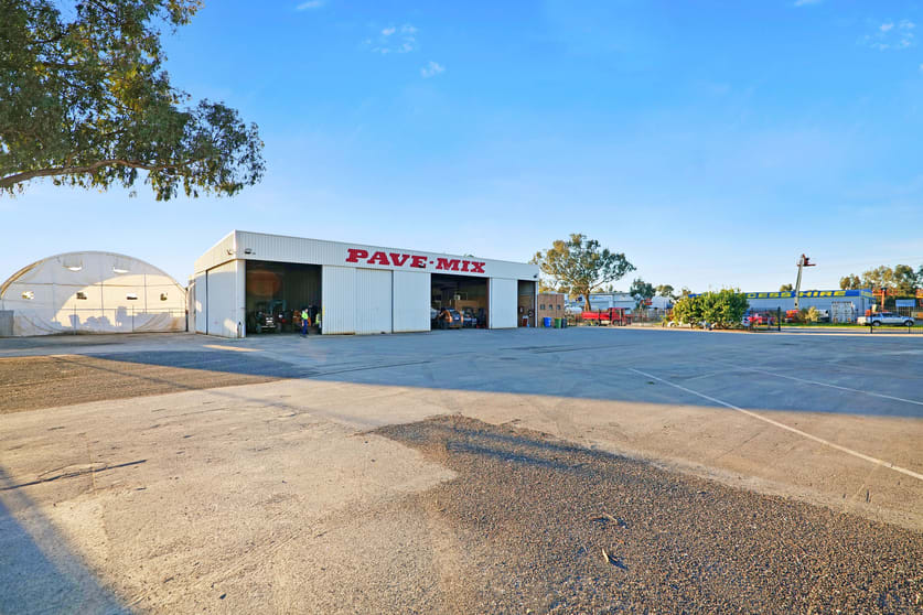 Development / Land commercial property sold at 43 Stebbing Road Maddington WA 6109