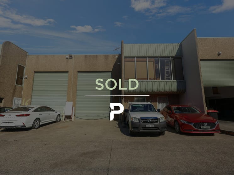 Factory, Warehouse & Industrial commercial property sold at Villawood NSW 2163