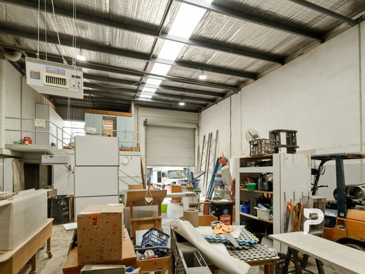 Factory, Warehouse & Industrial commercial property sold at Villawood NSW 2163
