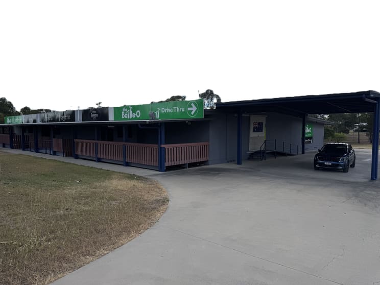 Hotel, Motel, Pub & Leisure commercial property for sale at 8 BELL STREET Moura QLD 4718 Hotel, Motel, Pub & Leisure commercial property for sale at 8 BELL STREET Moura QLD 4718
