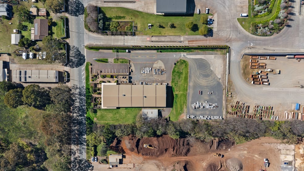 Factory, Warehouse & Industrial commercial property for sale at 24 Griffiths Street Harlaxton QLD 4350 Factory, Warehouse & Industrial commercial property for sale at 24 Griffiths Street Harlaxton QLD 4350