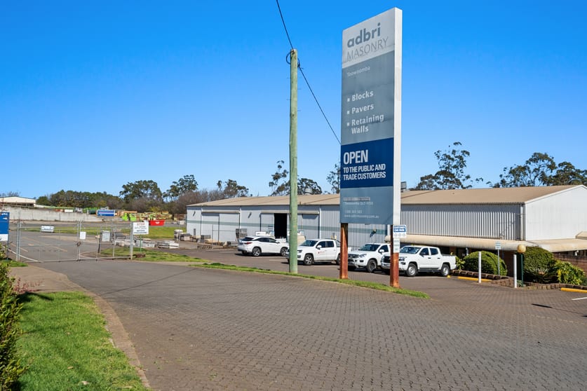 Factory, Warehouse & Industrial commercial property for sale at 24 Griffiths Street Harlaxton QLD 4350 Factory, Warehouse & Industrial commercial property for sale at 24 Griffiths Street Harlaxton QLD 4350