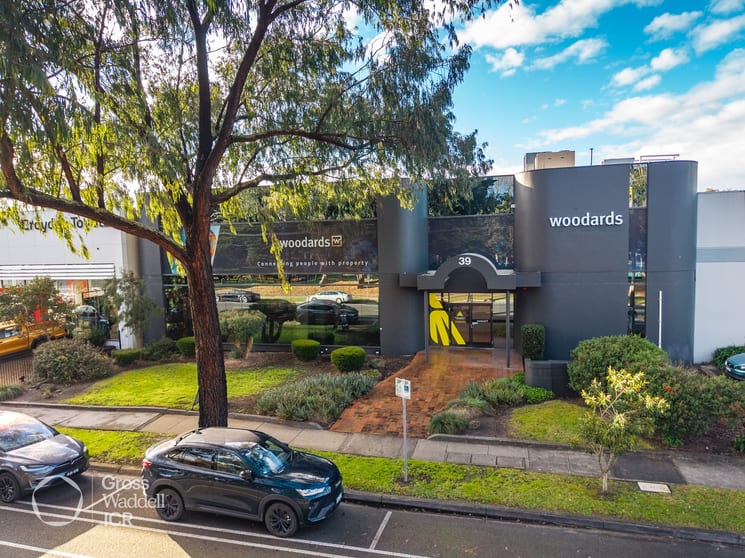 Showrooms / Bulky Goods commercial property for sale at 39-41 Hewish Road Croydon VIC 3136 Showrooms / Bulky Goods commercial property for sale at 39-41 Hewish Road Croydon VIC 3136