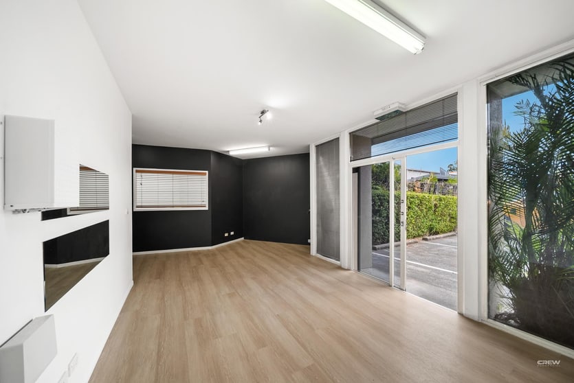 Factory, Warehouse & Industrial commercial property for sale at 176 Siganto Drive Helensvale QLD 4212