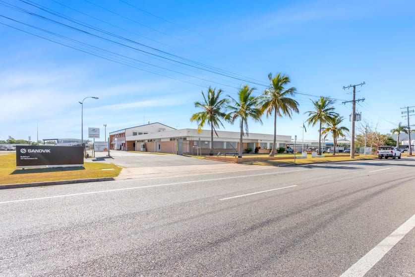 Factory, Warehouse & Industrial commercial property for sale at Whole of the property/197-207 Richardson Road Kawana QLD 4701 Factory, Warehouse & Industrial commercial property for sale at Whole of the property/197-207 Richardson Road Kawana QLD 4701
