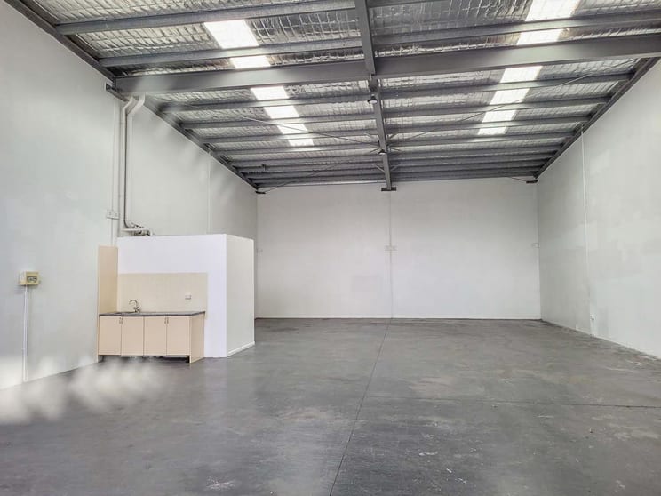 Factory, Warehouse & Industrial commercial property for sale at Molendinar QLD 4214