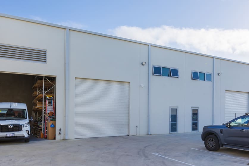 Offices commercial property for sale at 4/33 Pinnacle Drive Neerabup WA 6031 Offices commercial property for sale at 4/33 Pinnacle Drive Neerabup WA 6031