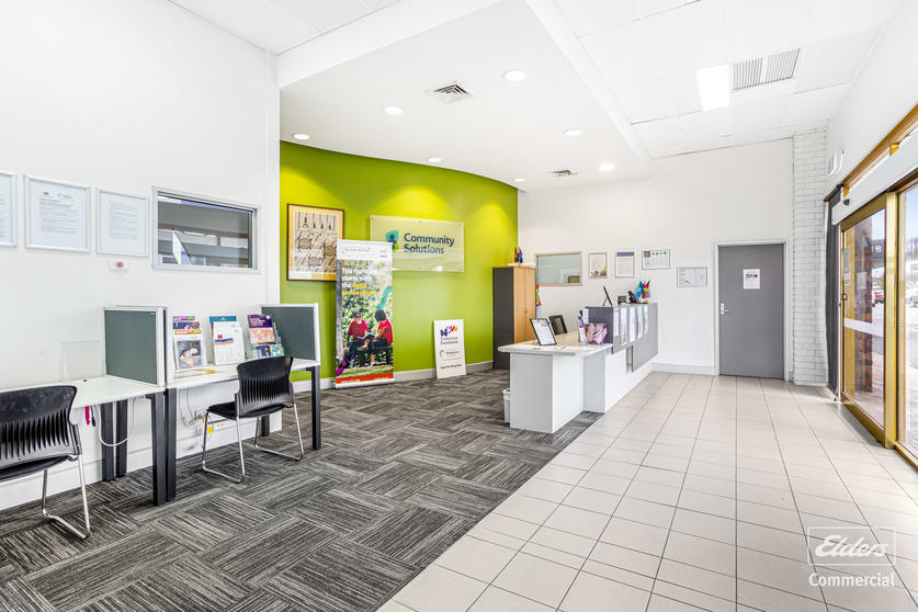 Shop & Retail commercial property for lease at Whole Of Property/189 Musgrave Street Berserker QLD 4701 Shop & Retail commercial property for lease at Whole Of Property/189 Musgrave Street Berserker QLD 4701