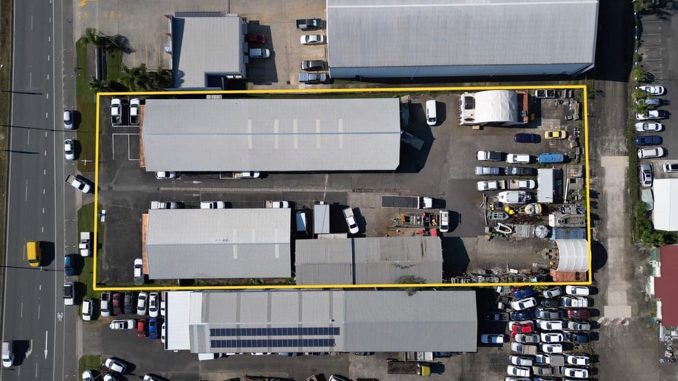 Factory, Warehouse & Industrial commercial property for sale at 107-109 Draper Street Portsmith QLD 4870 Factory, Warehouse & Industrial commercial property for sale at 107-109 Draper Street Portsmith QLD 4870