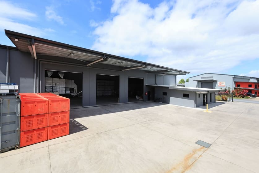 Factory, Warehouse & Industrial commercial property for sale at 14 Ponzo Street Woree QLD 4868
