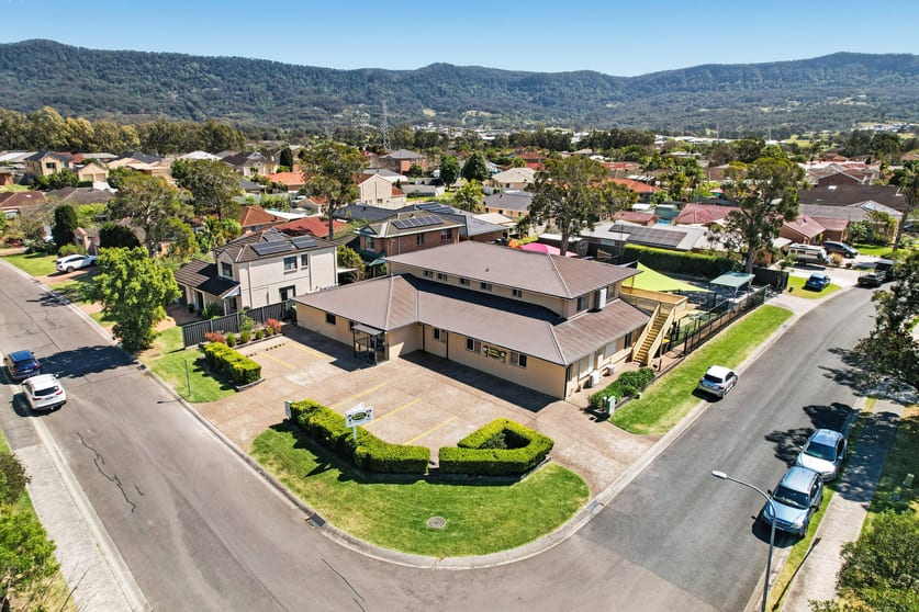 Other commercial property for sale at 1/66-70 Habeda Avenue Horsley NSW 2530