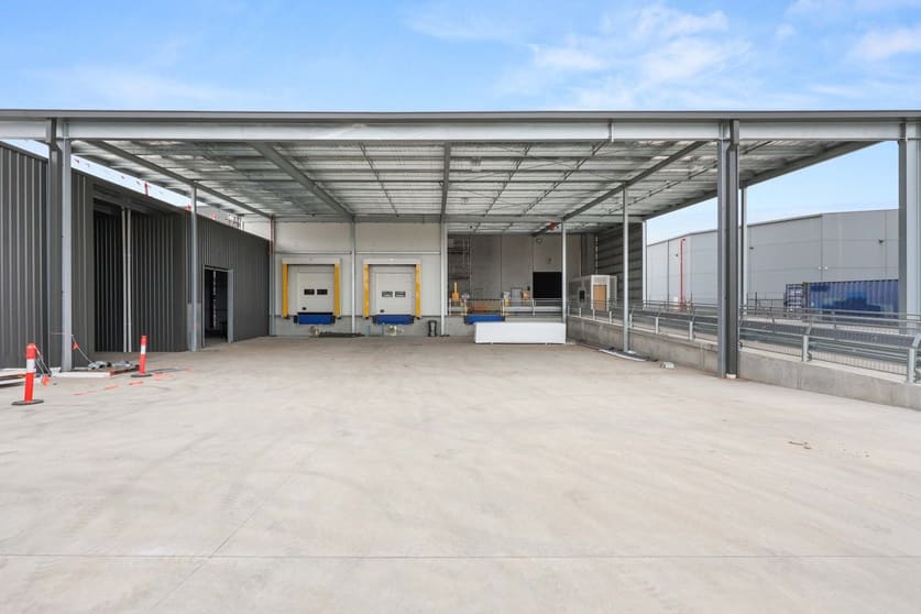 Factory, Warehouse & Industrial commercial property for sale at 128 Paramount Boulevard Derrimut VIC 3026