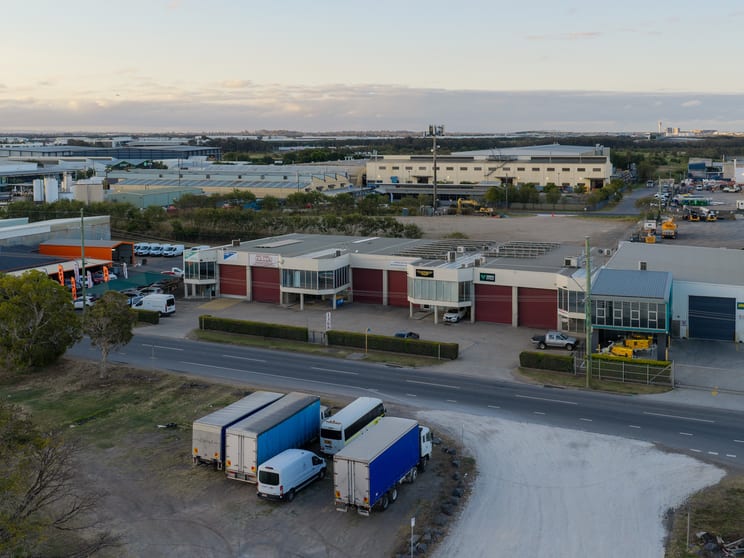 Factory, Warehouse & Industrial commercial property for sale at 5/1368 Kingsford Smith Drive Pinkenba QLD 4008 Factory, Warehouse & Industrial commercial property for sale at 5/1368 Kingsford Smith Drive Pinkenba QLD 4008