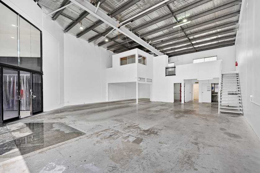 Shop & Retail commercial property for sale at 2/20 Hutchinson Street Burleigh Heads QLD 4220