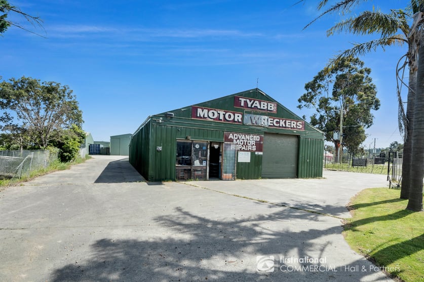 Factory, Warehouse & Industrial commercial property for sale at 2 Peacock Road Tyabb VIC 3913 Factory, Warehouse & Industrial commercial property for sale at 2 Peacock Road Tyabb VIC 3913