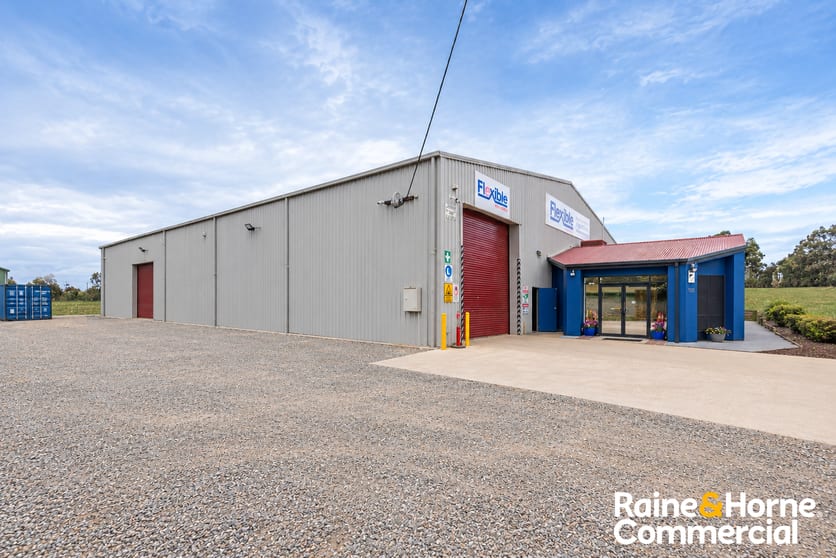 Factory, Warehouse & Industrial commercial property for sale at 101 Underwood Street Oaks Estate ACT 2620