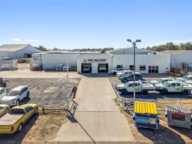 Shop & Retail commercial property for sale at WHOLE OF PROPERTY/24 Gregory Highway Emerald QLD 4720 Shop & Retail commercial property for sale at WHOLE OF PROPERTY/24 Gregory Highway Emerald QLD 4720