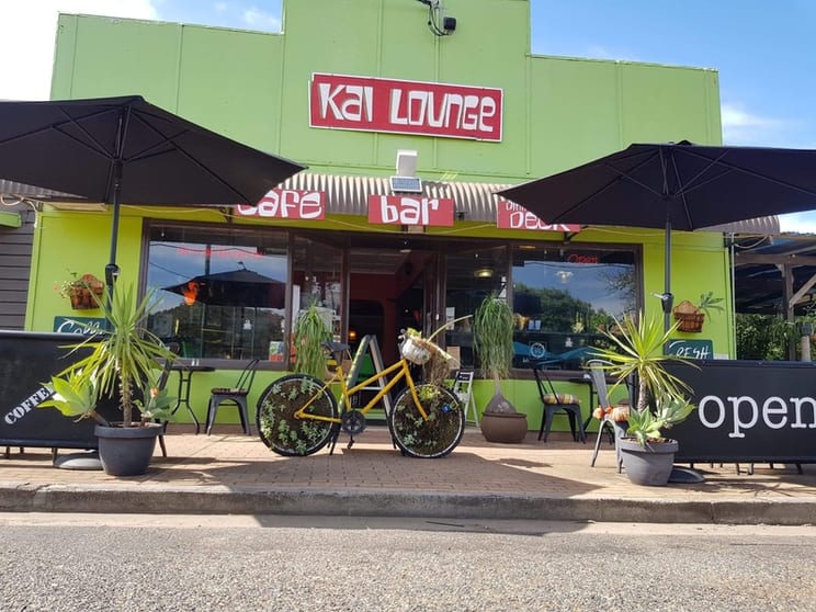 Bar and cafe recently closed- Food and liquor licence available Bar and cafe recently closed- Food and liquor licence available