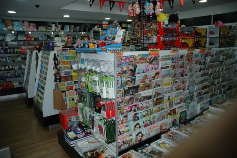 Newsagency and Tatts - South Yarra (DWN1813) Newsagency and Tatts - South Yarra (DWN1813)