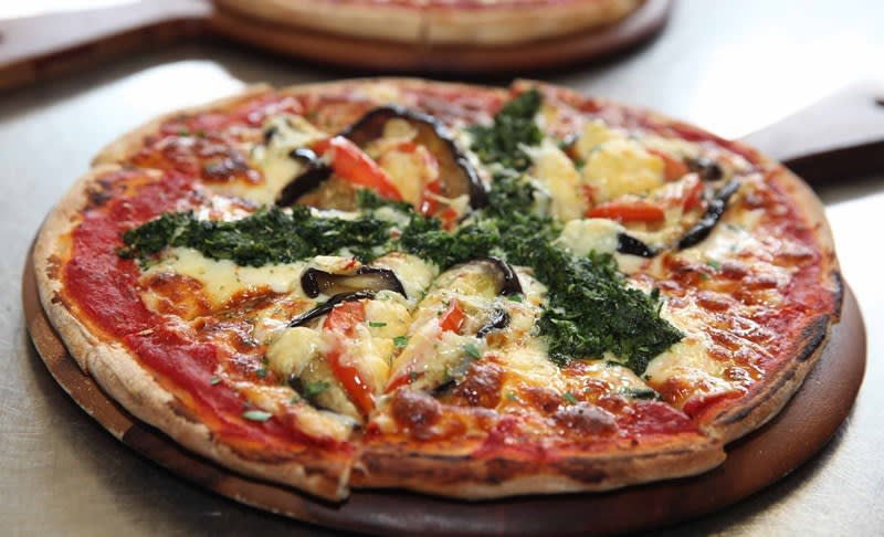 Long running pizza takeaway restaurant on main road in Hawthorn East Long running pizza takeaway restaurant on main road in Hawthorn East