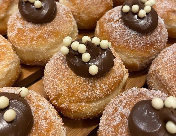 Exclusive! Only Bakery for Miles - Trading 6 Days Per Week Exclusive! Only Bakery for Miles - Trading 6 Days Per Week
