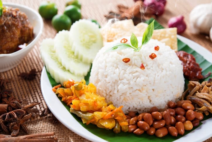 Asian Restaurant *4.5 Days Only *Tkg $7,000pw in Glen Waverley Area [2112031]