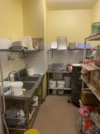 Chicken and Fish & Chips takeaway Business for sale Chicken and Fish & Chips takeaway Business for sale